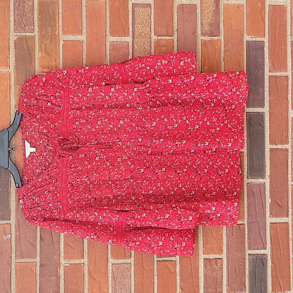 Lucky Brand top red Sizw L Large